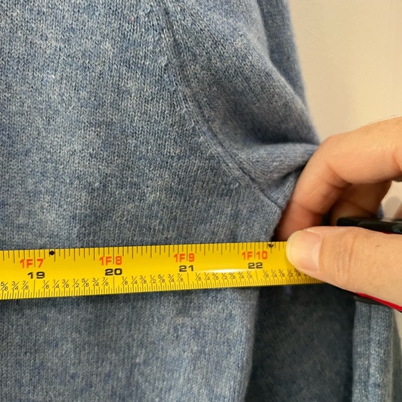 Men's 100% Cashmere Crew Neck Sweater Size L Slate Blue Luxury Academia Preppy - Picture 3 of 7